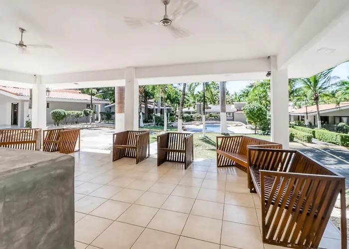 Appartamento Studio W/ Resort-Style Pool, Walk To Beach! *
