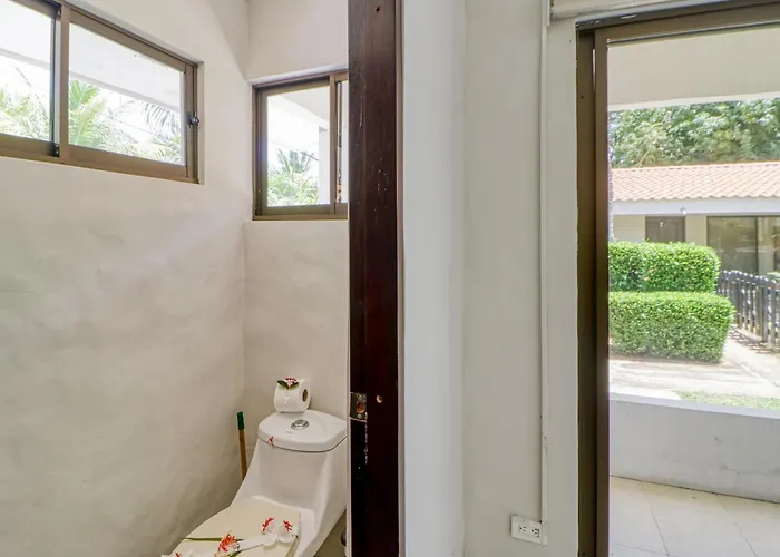 Studio W/ Resort-Style Pool, Walk To Beach! Appartamento Coco