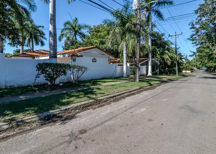 Appartamento Studio W/ Resort-Style Pool, Walk To Beach! Coco